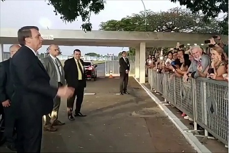 Presidente Jair Bolsonaro sinaliza filiação a novo partido
