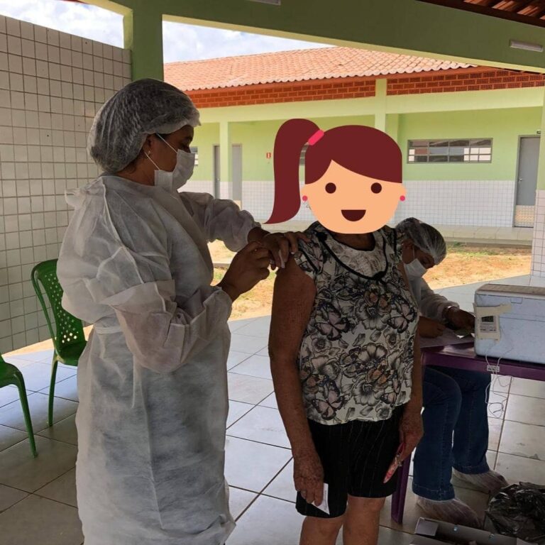 Pimenteiras recebeu 1.164 doses de vacina contra Covid-19