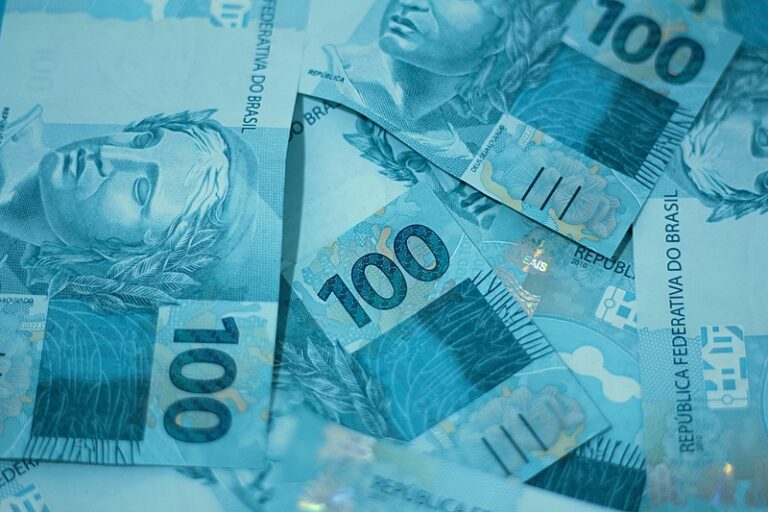 FMI prevê que economia brasileira será a 9º do mundo