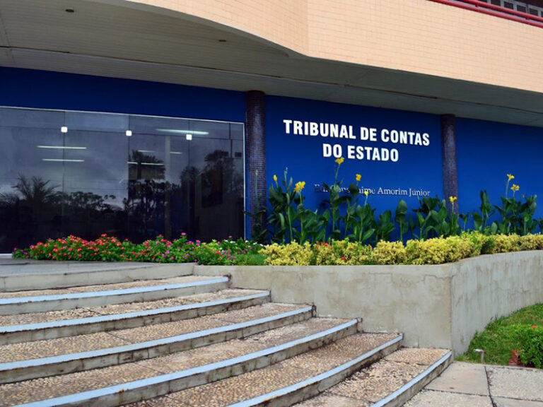 TCE condena Prefeita de Pimenteiras por nepotismo.