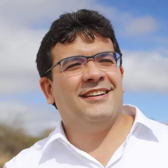Governador do Piauí Rafael Fonteles decreta que Servidores do Piauí terão que emitir nova Carteira de Identidade Nacional e fixa prazos.